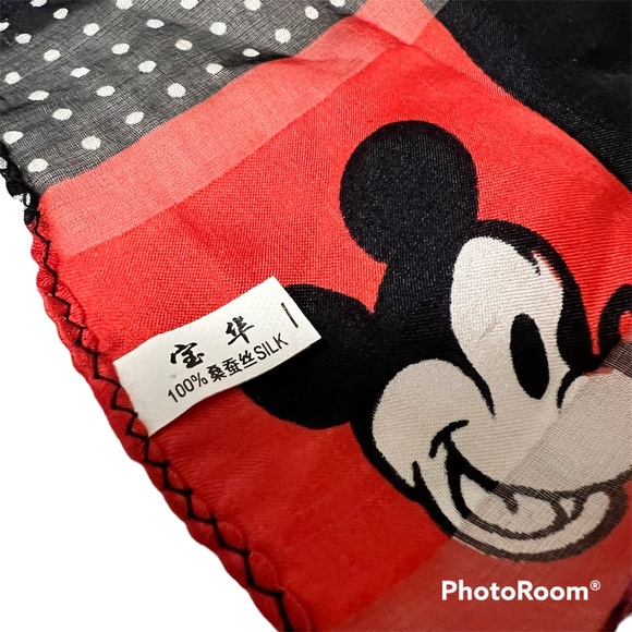 100% Silk Mickey Mouse Scarf - Picture 5 of 7